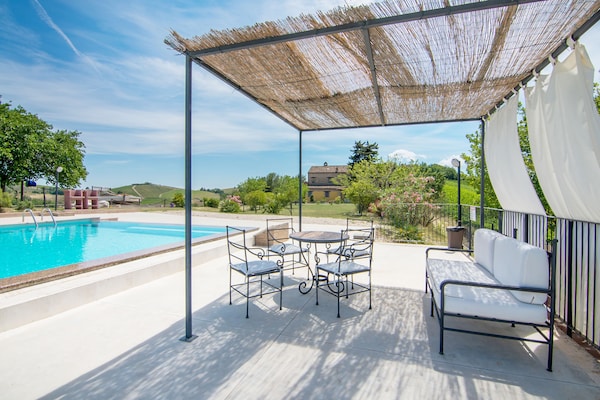 Comfortabel appartement met privétuin en jacuzzi in Ascoli Piceno - thumbnail 6