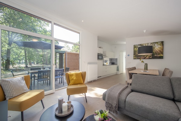 Vrijstaande lodge in Bospark 't Wolfsven nabij Eindhoven - thumbnail 6