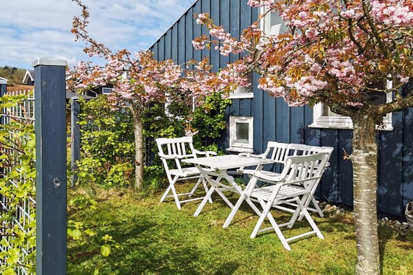 Vrijstaand vakantiehuis met zeezicht, whirlpool en sauna in Grønninghoved - thumbnail 2