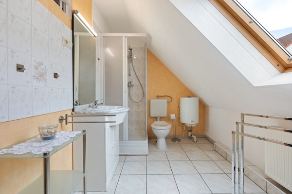 Knus appartement met kerktorenzicht en tuin in Klütz, 3,5 km van strand - thumbnail 5