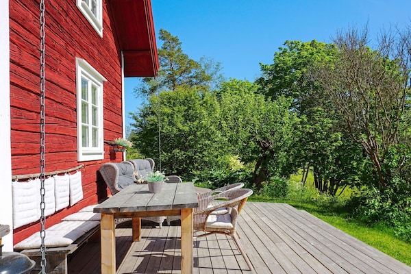 Landelijk vakantiehuis op Norrkärrs Gård bij meer in Mellösa, 4 personen - thumbnail 4