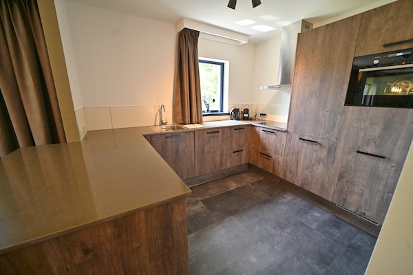 Ruim appartement voor 8 personen in het bosrijke Durbuy - thumbnail 4
