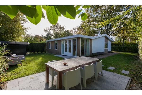 Elegant vakantiehuis met privésauna in rustig Oosterpark, Oostkapelle - thumbnail 5