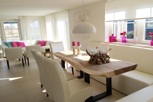 Vrijstaande villa met sauna en sunshower voor 10 personen in Waterland - thumbnail 4