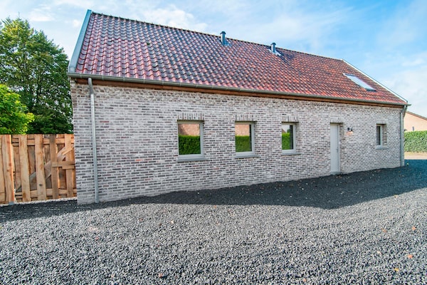 10-persoons vakantiehuis Villa Vrolité in centrum van Bocholt - thumbnail 6