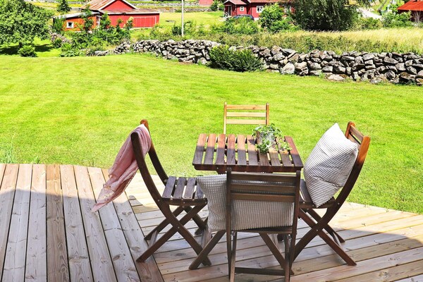 Sfeervol vakantiehuis bij de Viskan rivier met eigen tuin - thumbnail 2