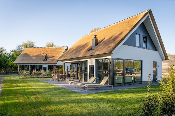 Luxe villa Buytenveldt H6: wellness, bos en strand op Texel - thumbnail 2