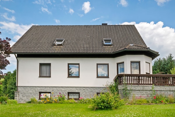 Knus zolderappartement voor 3 personen in bosrijke omgeving Schwarzenberg - thumbnail 6