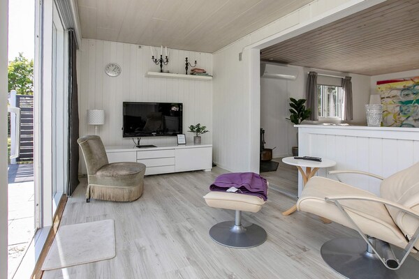 Kindvriendelijk vakantiehuis met grote tuin op 800 meter van de zee bij Marielyst - thumbnail 5