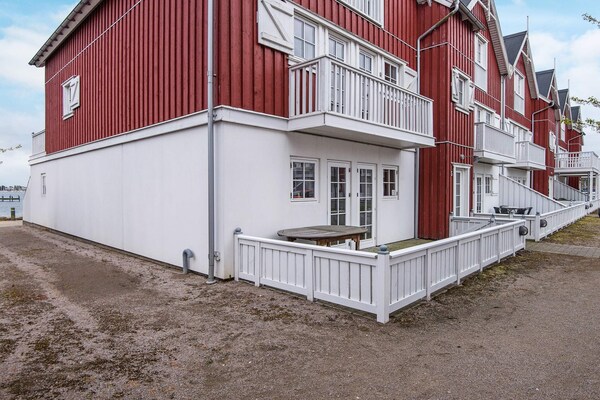 Aan zee: modern vakantiehuis in Gråsten met whirlpool en uitzicht - thumbnail 3