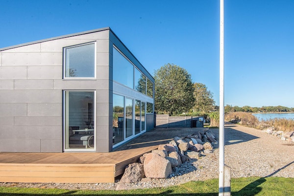 Aan zee: Architectonisch vakantiehuis in Haderslev voor 6 personen - thumbnail 3