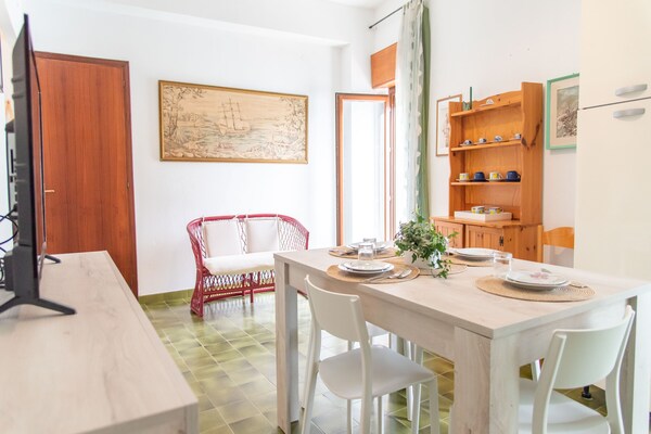 Sfeervol appartement met havenzicht in Castellammare del Golfo - thumbnail 3
