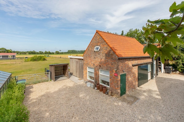 Vrijstaand vakantiehuis 'Jikkemien' in polder bij Koudekerke, honden toegestaan - thumbnail 1