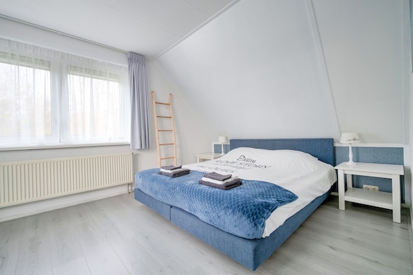 Luxe vakantiehuis Zonnig Hosterwold met zwembad en tennisbaan in Zeewolde - thumbnail 4