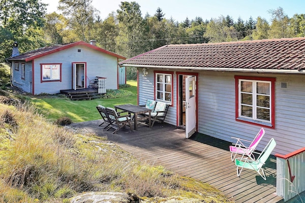 8-persoons vakantiehuis in Henån op 600 meter van het meer - thumbnail 4