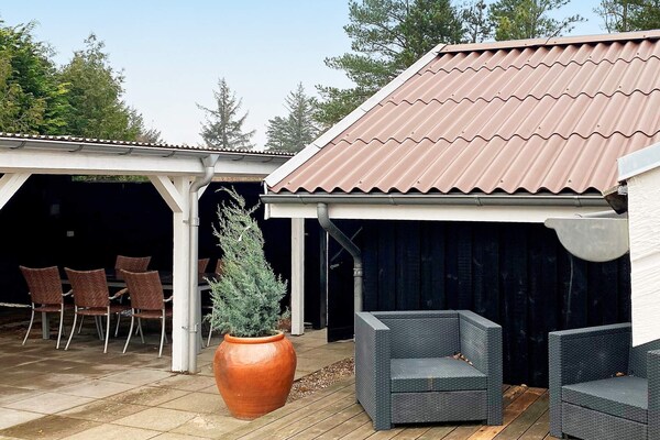 Sfeervol vakantiehuis in Brovst bij Tranum Strand - thumbnail 3