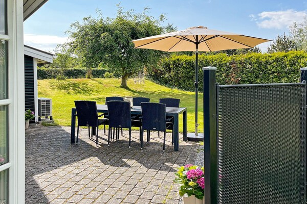 Vrijstaand vakantiehuis bij Hadsund met whirlpool, sauna en tuin op 400m van zee - thumbnail 5