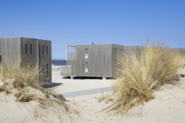 Strandhuis op het Noordzeestrand van Hoek van Holland voor 6 personen - thumbnail 6