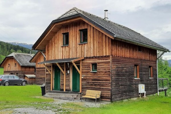 Premium chalet voor 8 aan de piste in Sankt Georgen ob Murau - thumbnail 1