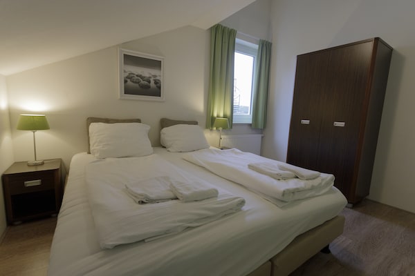 Penthouse voor 10 personen met privé-sauna en jacuzzi in Heimbach, Eifel - thumbnail 6