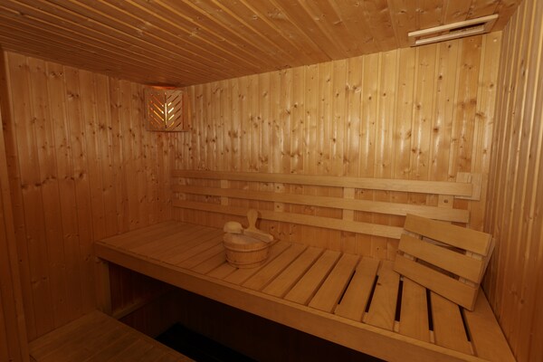Ruime villa voor 8 in vakantiepark Eifeler Tor, Heimbach - thumbnail 5