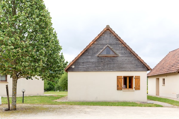 8-persoons vakantiehuis Le Lac Bleu in Lacapelle-Marival - thumbnail 3