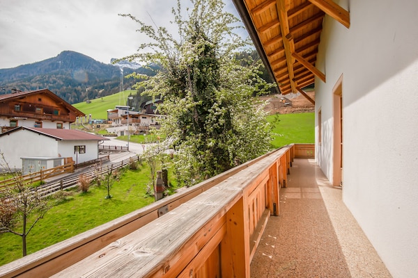Ruim 4-slaapkamerappartement op werkende boerderij bij Zillertal Arena - thumbnail 2