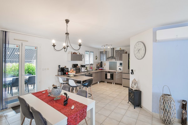 2-persoons vakantiewoning met privézwembad in Saint-Médard de Guizières - thumbnail 6