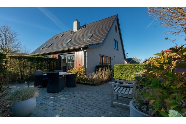 Knus appartement in Zoutelande met privéterras en parkeerplaats - thumbnail 1