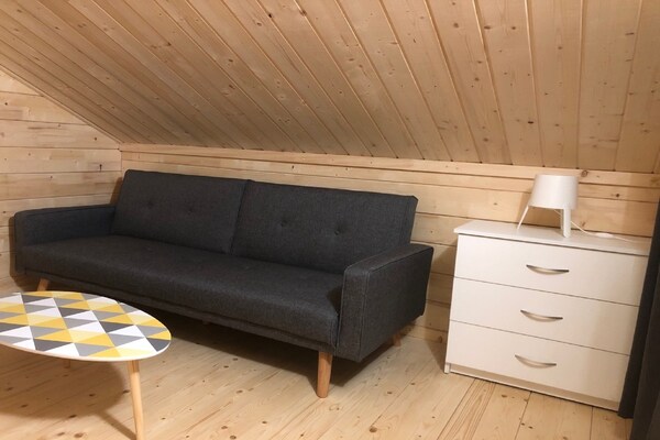 Authentiek chalet voor 7 aan de skipiste in Saint-Laurent-en-Grandvaux - thumbnail 2
