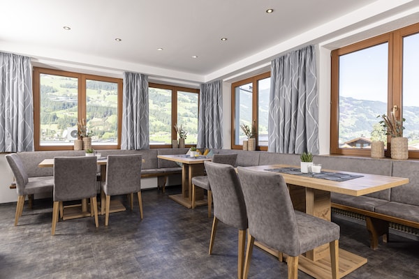 Gerenoveerd groepsverblijf voor 18 personen in Ramsau im Zillertal met wellness - thumbnail 5