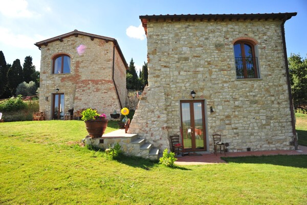 Historisch vakantiehuis met privézwembad in de Chianti, vlakbij Florence - thumbnail 1