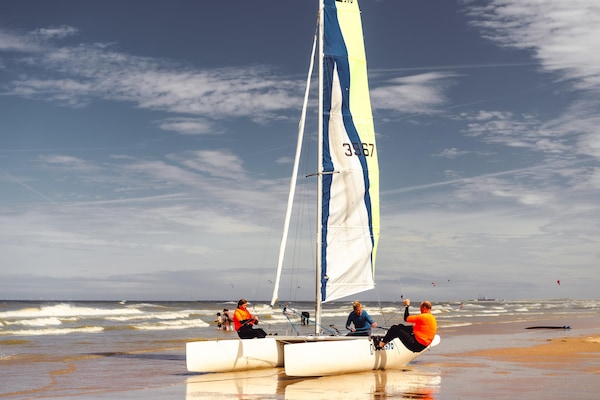 Elegant gerenoveerd strandappartement aan de boulevard van Egmond aan Zee - thumbnail 5