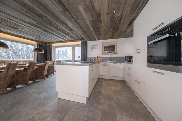 8-persoons luxe chalet aan de piste in Neukirchen · 195 m² - thumbnail 5