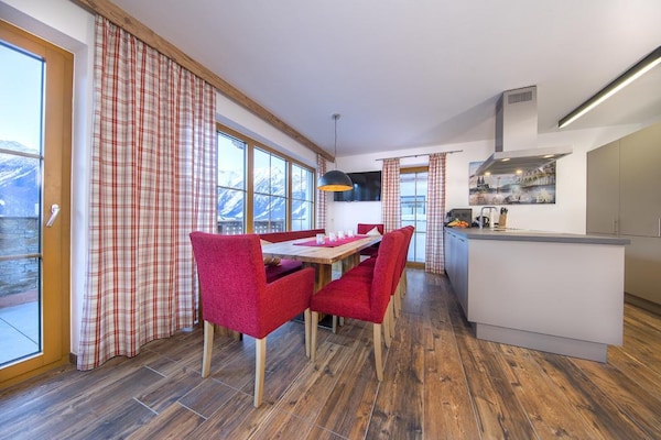 Aan de piste: Luxe Nationalpark Chalet Seespitze in Neukirchen - thumbnail 4