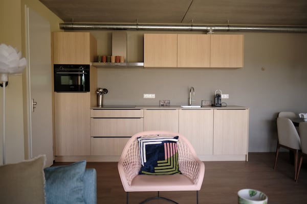 Moderne gelijkvloerse lodge in autovrij Resort Gulpen voor 6 personen - thumbnail 3