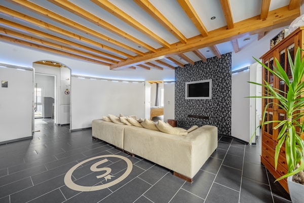 Duurzaam appartement in Herscheid-Sauerland met laadpaal en tuin - thumbnail 4