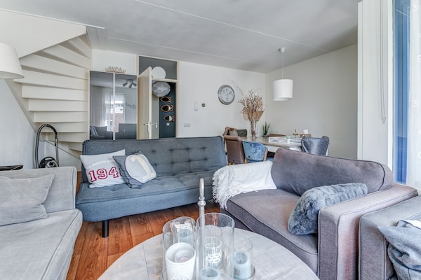 Stijlvol appartement in hartje Leeuwarden voor 9 personen - thumbnail 1