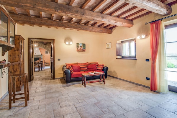 Elegant vakantiehuis met privétuin nabij Urbania, 7 personen - thumbnail 2
