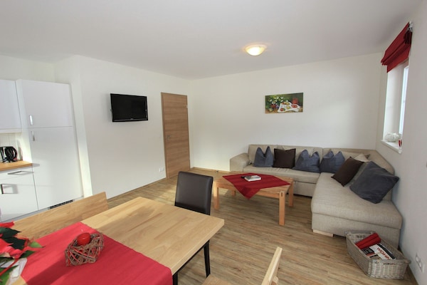 Ruim appartement in Aschau im Zillertal met 3 slaapkamers, 2 badkamers en skiberging - thumbnail 6