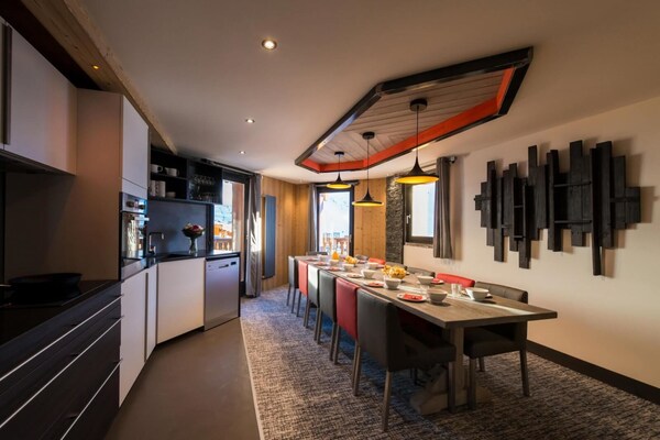 Ruim chalet-appartement voor 14 personen met zwembad in Val Thorens - thumbnail 3