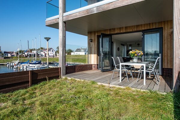 Luxe appartement aan Veerse Meer met panoramisch terras en golfbaan - thumbnail 4