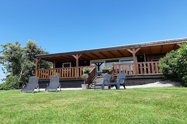 Wol Thus: Luxe landhuis aan het Lauwersmeer in rustig Paesens - thumbnail 1