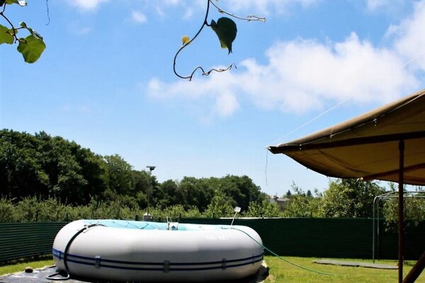 Adellijke villa op 60.000 m² landgoed met zwembad, vlakbij strand - thumbnail 5