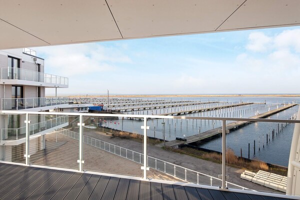 Aan zee: Modern appartement in Wendtorf voor 6 personen (11) - thumbnail 2