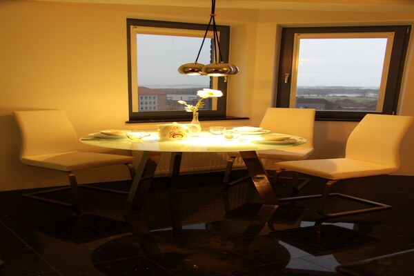 Uniek appartement op 8e verdieping in monumentale watertoren Güstrow - thumbnail 6