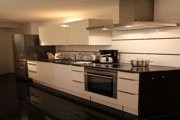 Uniek appartement op 8e verdieping in monumentale watertoren Güstrow - thumbnail 3