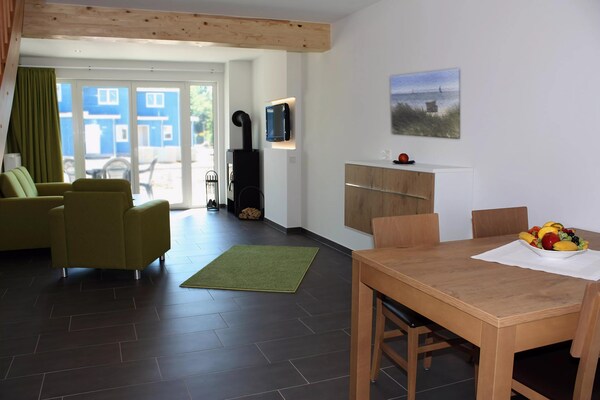 Modern vakantiehuis op 150m van het strand in Oostzee Resort Damp - thumbnail 4