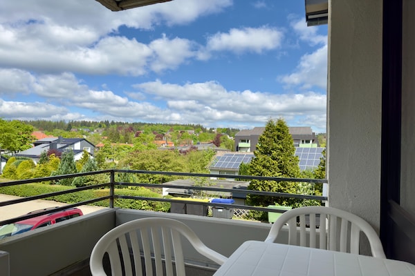 Licht appartement met balkon en uitzicht, 200m van het meer in Hahnenklee - thumbnail 2