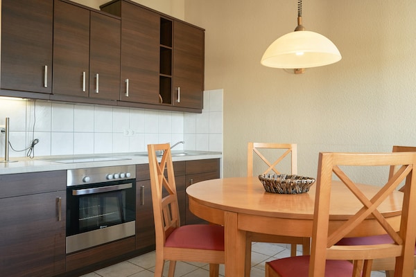 Appartement Seepark Sellin: 4 personen, vlakbij strand en AHOI waterpark - thumbnail 5